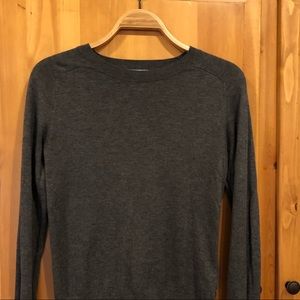 H&M Heather gray scoop neck sweater